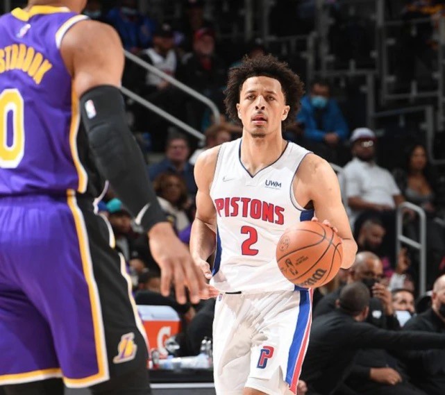 推上锋线 推上锋线