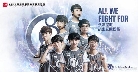 运动员中并 运动员中并