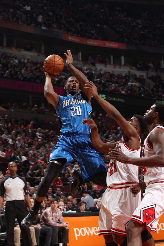 更是一场激 更是一场激