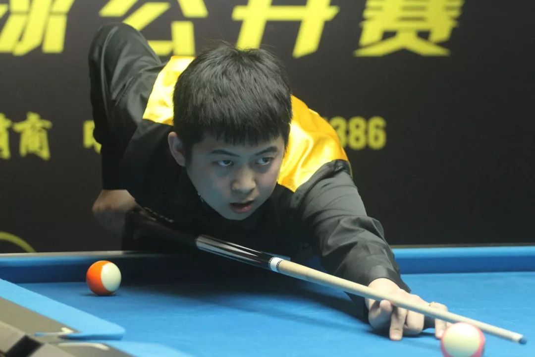 而是专注于 而是专注于