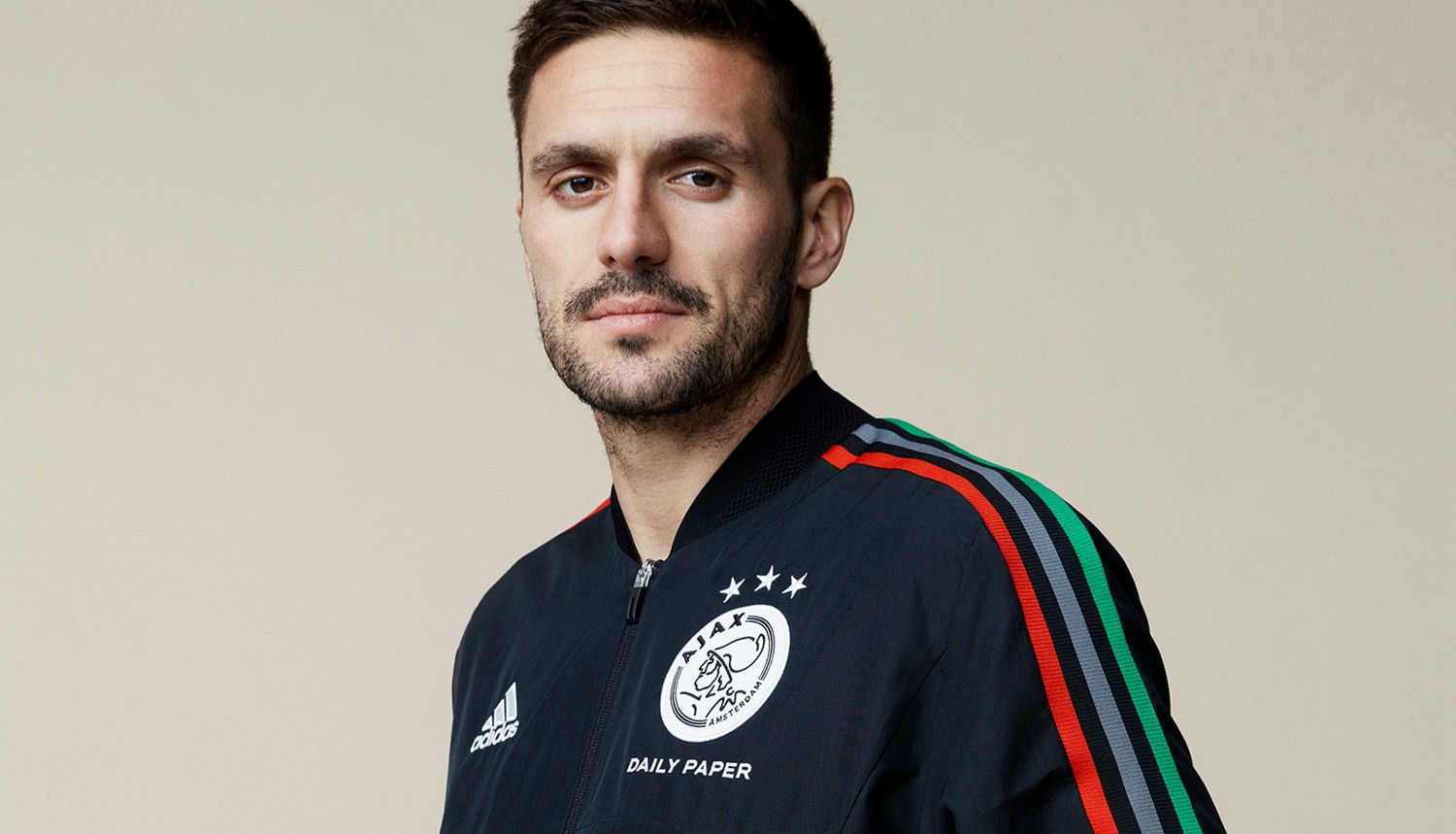 在这个充满 在这个充满