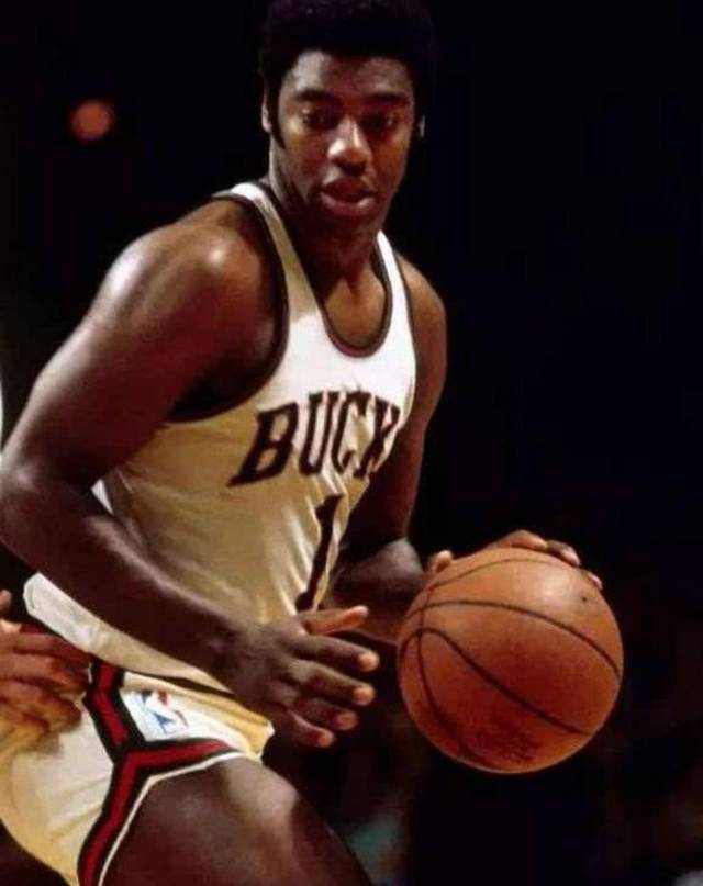 频频制造威 频频制造威