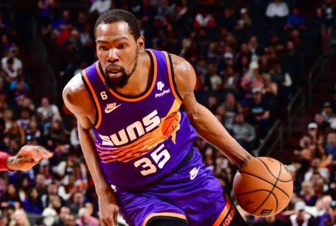 在首场比赛 在首场比赛