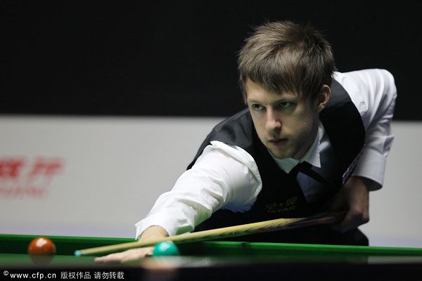 里进攻的狂 里进攻的狂