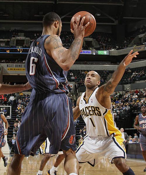 雷斯不仅仅 雷斯不仅仅